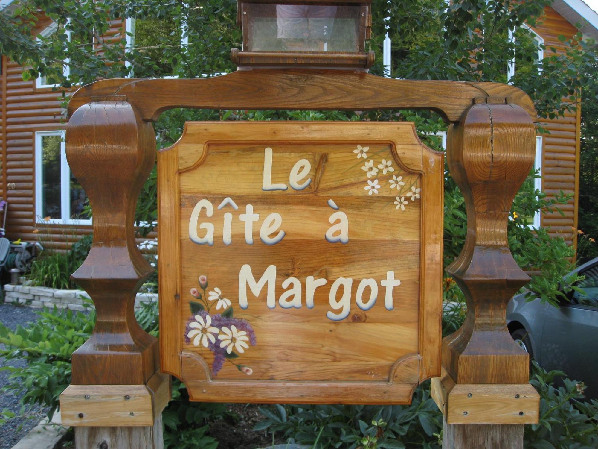 Le Gite A Margot Bromont Zewnętrze zdjęcie